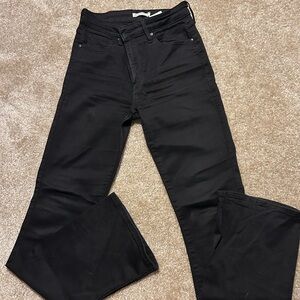 Levi’s Bootcut Black Pant